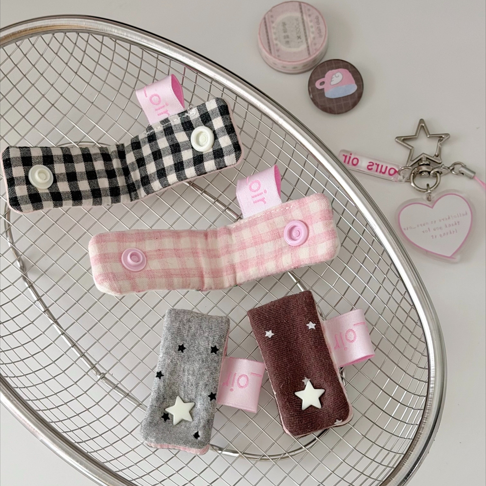 Cable Management Bag - Cute Strawberry Korean Y2K Earphone Decoration