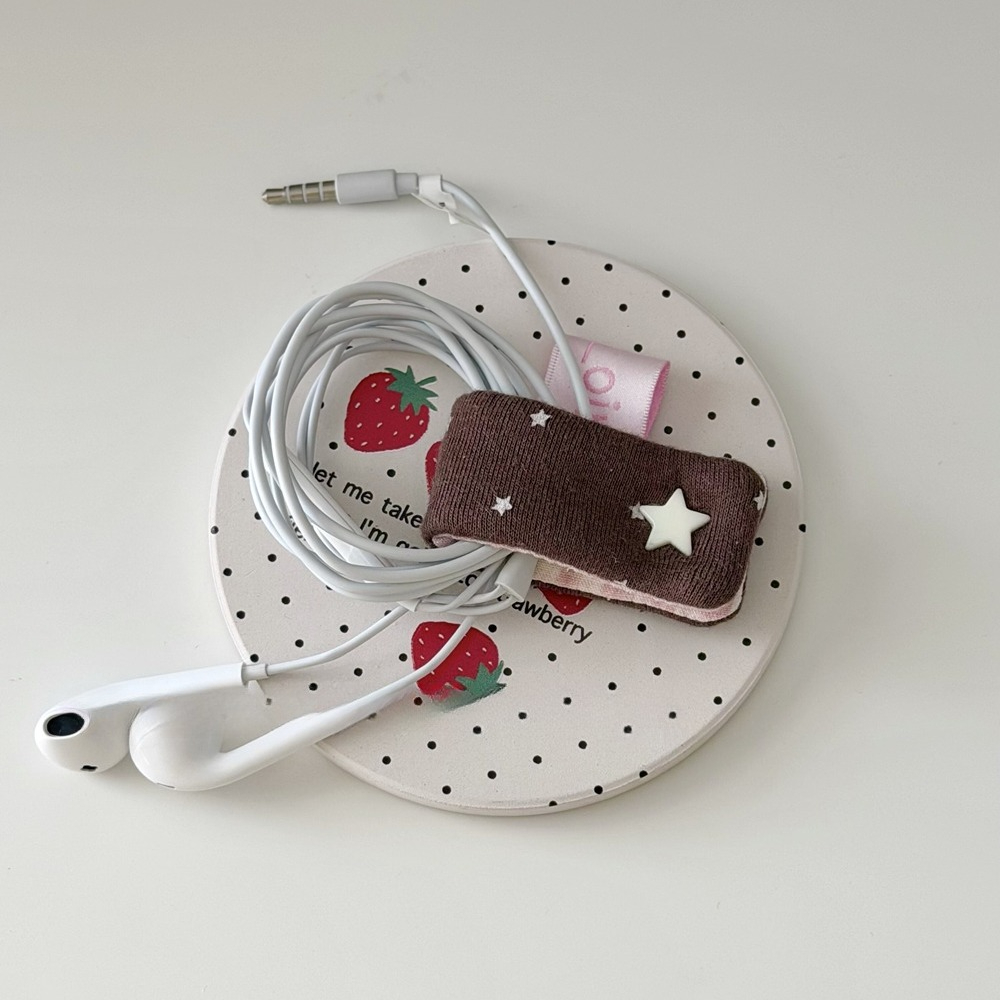 Cute Strawberry Korean Y2K Ear - Cable Management Bag 리뷰 및 가격