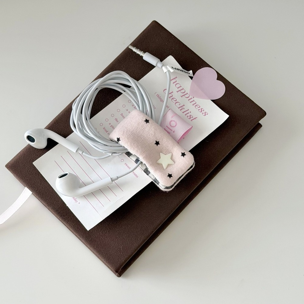 Cute Strawberry Korean Y2K Ear - Cable Management Bag 리뷰 및 가격